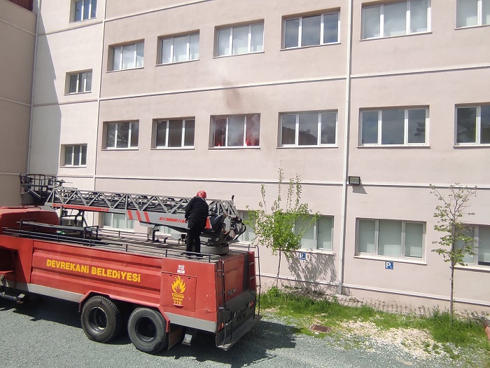 Meslek Yüksekokulumuzda Yangın Tatbikatı