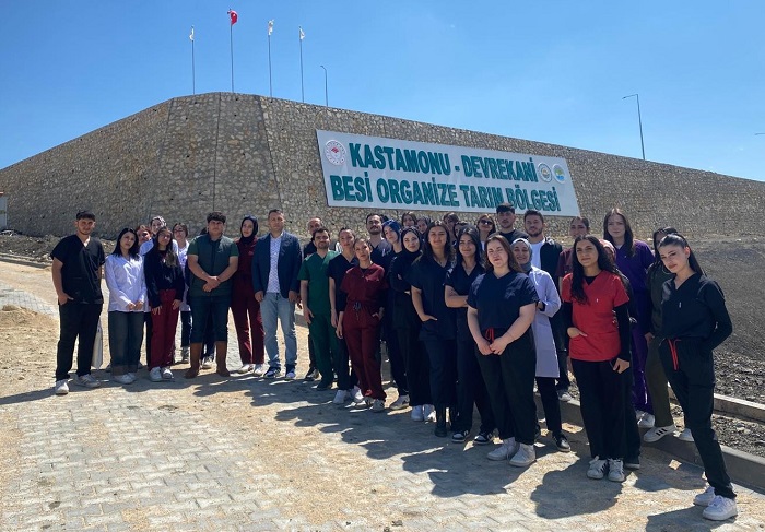Klinik Uygulamalar Dersi Kapsamında Devrekani Besi Organize Tarım Bölgesi’ne Teknik Gezi Düzenlendi