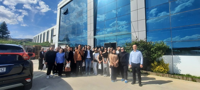 Meslek Yüksekokulumuzun Hamdard İlaç San. ve Tic. Ltd. Şti.’ne Teknik Gezi